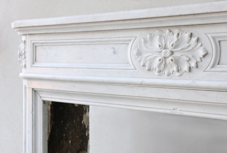 alte kamin von carrara marmor